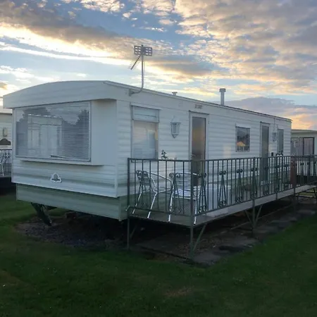 Happy Days South Holiday Home Chapel St Leonards Exterior photo